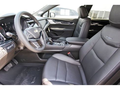 New 2025 Cadillac XT5 Premium Luxury w/ Technology Package image 6