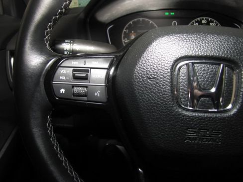 Certified 2025 Honda Civic Sport image 5
