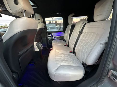 Used 2020 Mercedes-Benz G 550 image 24