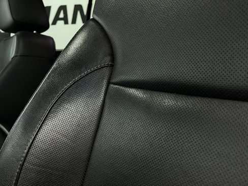Used 2017 Chevrolet Tahoe Premier AWD/4WD image 18