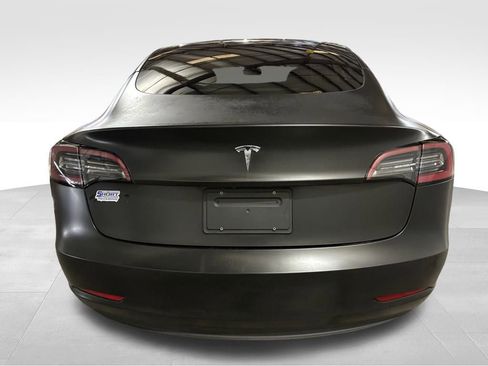 Used 2022 Tesla Model 3 Long Range image 4