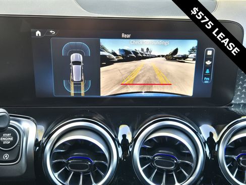 Certified 2025 Mercedes-Benz GLB 250 image 17