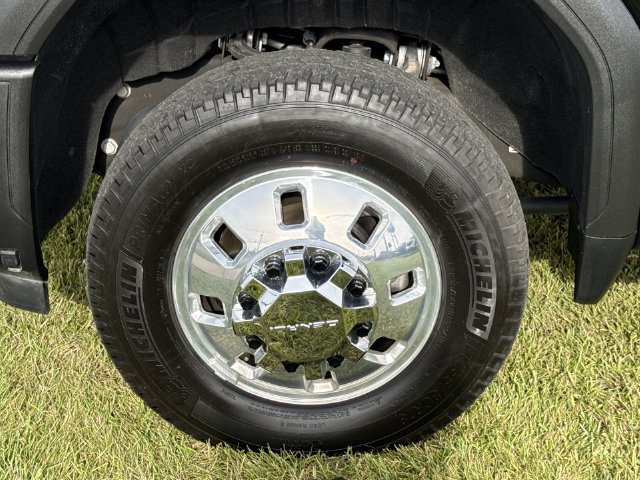 Certified 2026 GMC Sierra 3500 Denali Ultimate AWD/4WD image 33