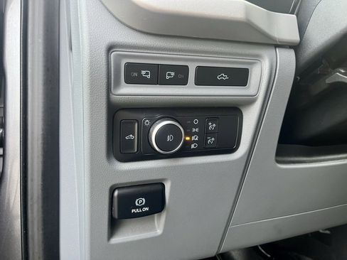 Used 2021 Ford F150 XLT w/ Equipment Group 302A High image 14