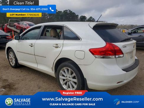 Used 2011 Toyota Venza w/ Leather Pkg FWD image 3