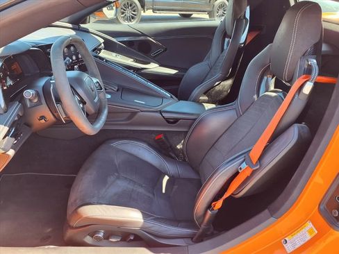 Used 2023 Chevrolet Corvette Stingray w/ Z51 Performance Package image 25