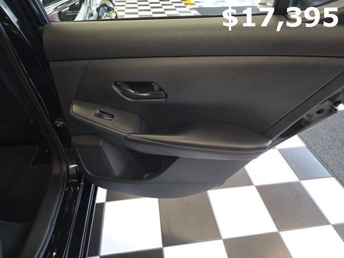 Used 2024 Nissan Sentra S image 40