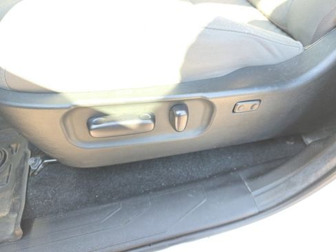 Used 2023 Toyota Tacoma SR5 image 17