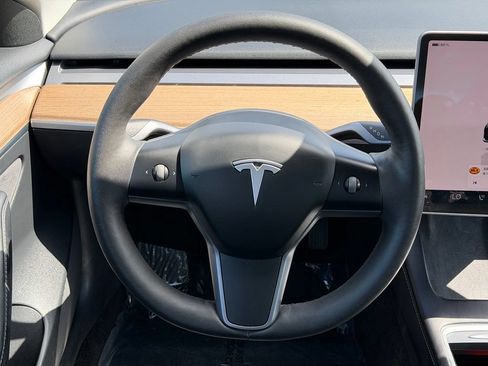 Used 2023 Tesla Model 3 Standard Range RWD image 20