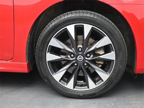 Used 2017 Nissan Sentra SR Turbo image 35