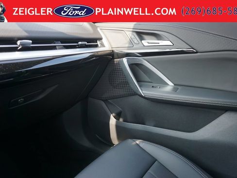 Used 2025 BMW X2 xDrive28i AWD/4WD image 35
