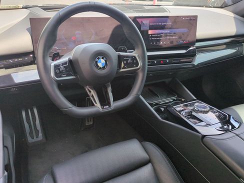 Used 2024 BMW 530i xDrive w/ Executive Package AWD/4WD image 29