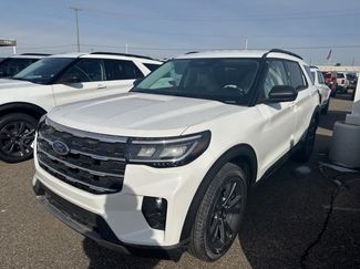 New 2026 Ford Explorer Active w/ Active Comfort Package AWD/4WD video 2