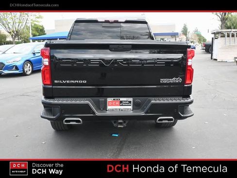 Used 2020 Chevrolet Silverado 1500 High Country w/ Technology Package image 6