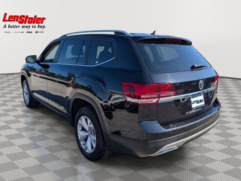 Used 2018 Volkswagen Atlas S FWD image 3