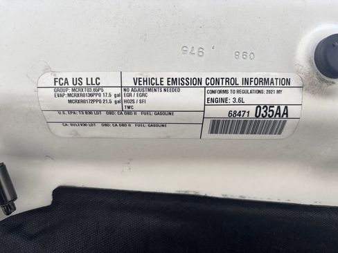 Used 2021 Jeep Wrangler Unlimited Rubicon image 29