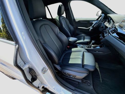 Used 2017 BMW X1 xDrive28i AWD/4WD image 31