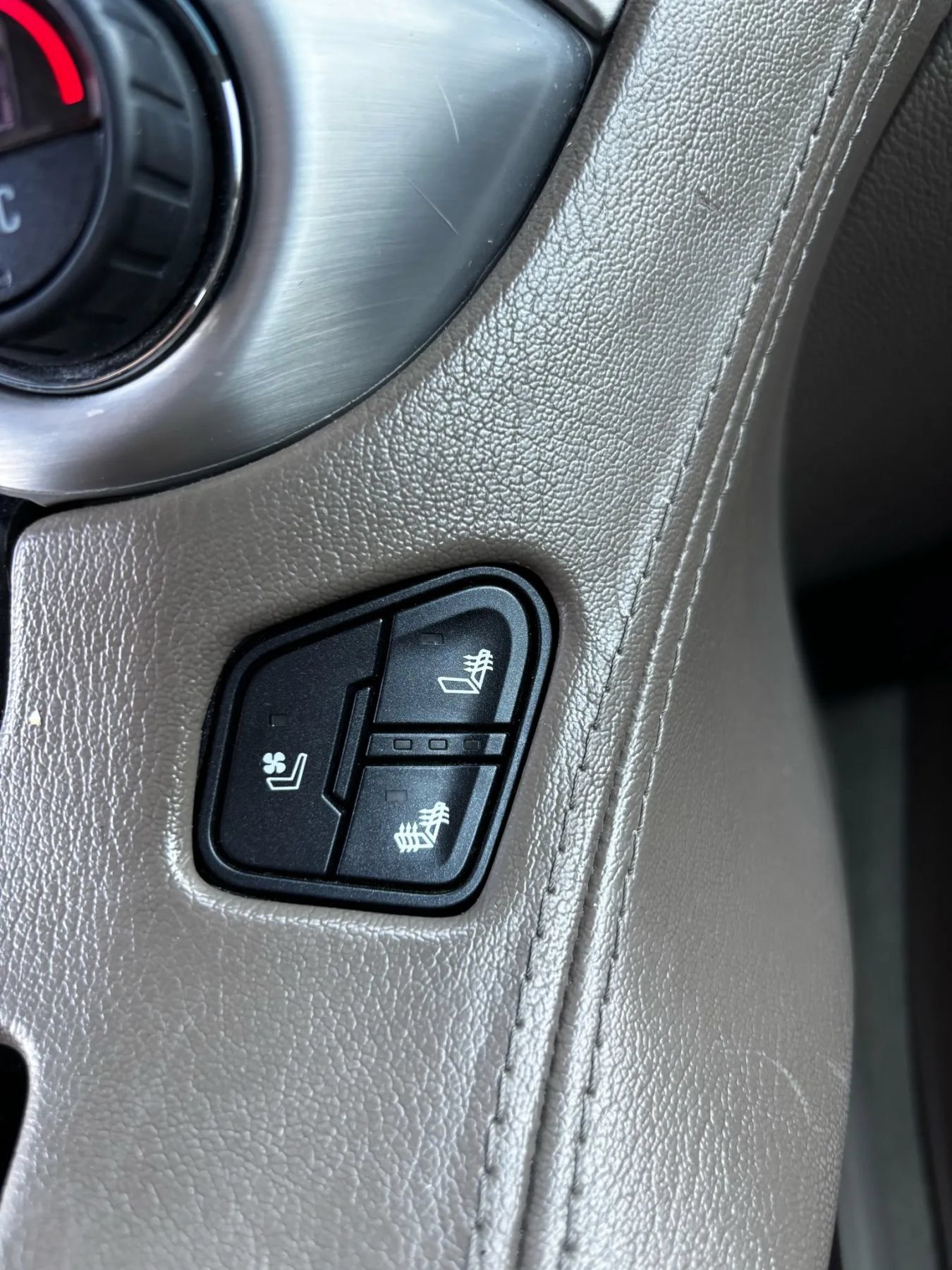 Used 2017 GMC Yukon SLT RWD image 22