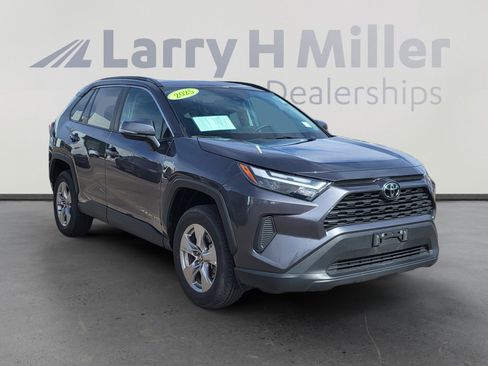 Certified 2025 Toyota RAV4 XLE w/ Convenience Package image 7