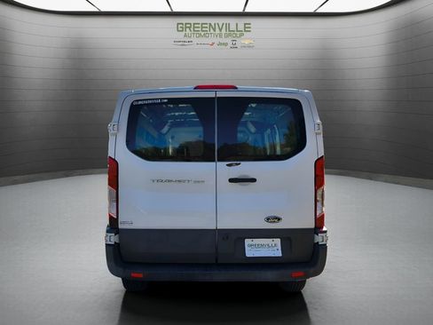 Used 2017 Ford Transit 250 130 Low Roof w/ Exterior Upgrade Package RWD image 5