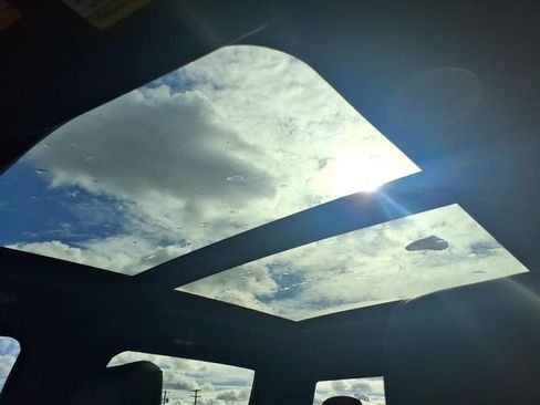 Certified 2021 Ford F150 Lariat w/ Equipment Group 502A High image 18