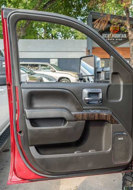 Used 2015 GMC Sierra 3500 Denali w/ Duramax Plus Package AWD/4WD image 17