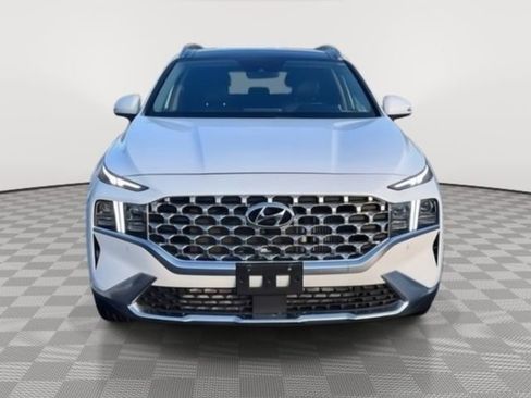 Used 2023 Hyundai Santa Fe Limited AWD/4WD image 2