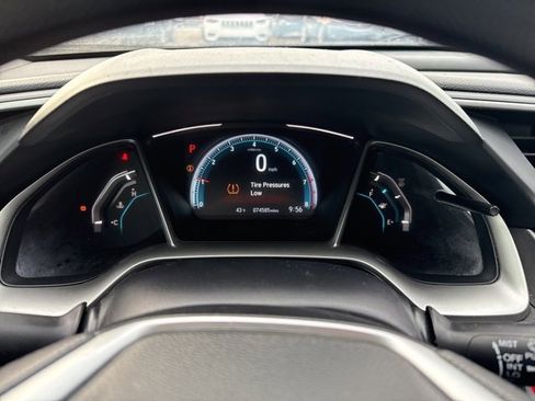 Used 2017 Honda Civic EX image 10