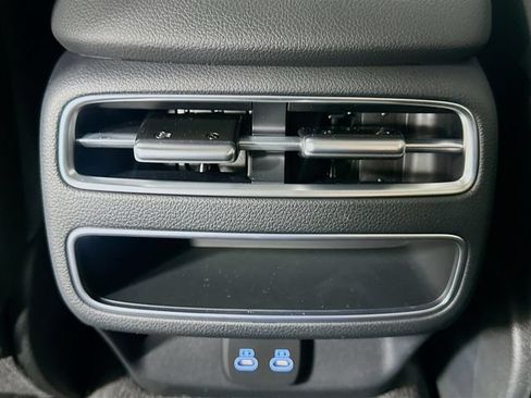 New 2026 Genesis GV70 2.5T AWD/4WD image 18