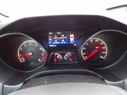 Used 2017 Ford Focus ST image 21