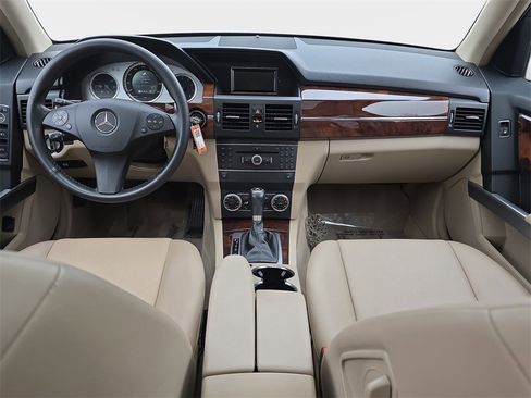 Used 2012 Mercedes-Benz GLK 350 4MATIC image 10