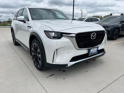 Certified 2024 MAZDA CX-90 Plug-In Hybrid w/ Premium Plus AWD/4WD image 2