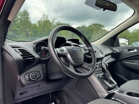 Used 2016 Ford Escape SE w/ SE Cold Weather Package FWD image 14