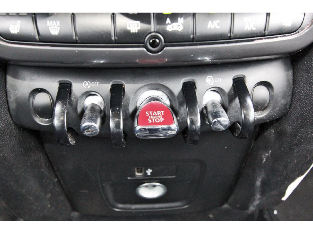 Used 2020 MINI Cooper Countryman FWD image 31