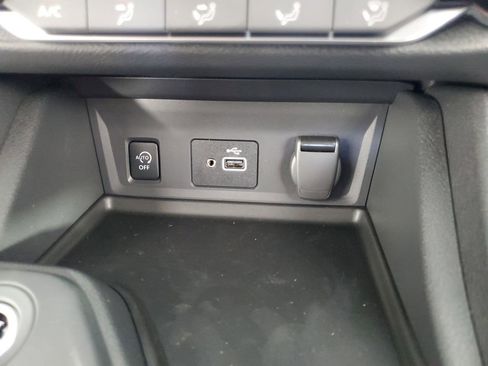 New 2025 Nissan Sentra S image 19