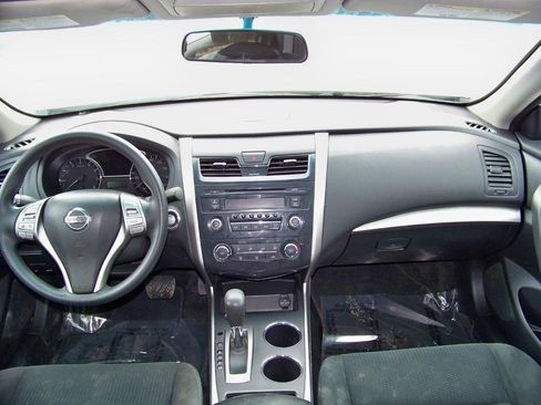 Used 2015 Nissan Altima 2.5 S w/ Power Driver Seat Package FWD image 36