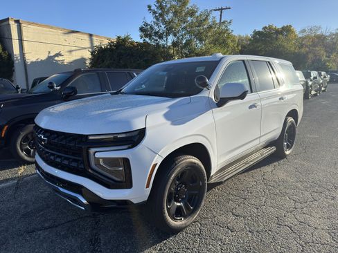 New 2025 Chevrolet Tahoe 4WD image 4