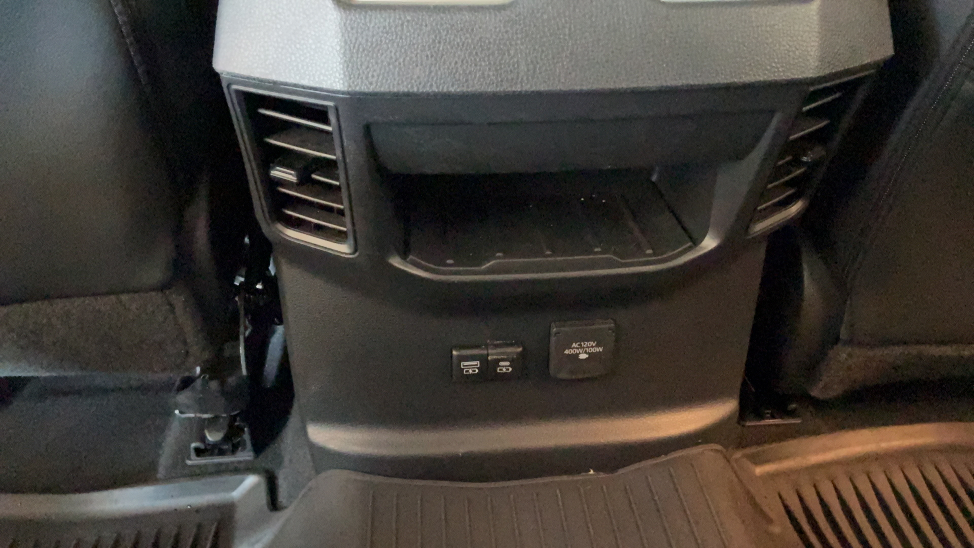 Used 2024 Toyota Tundra SR5 w/ SR5 Premium Package AWD/4WD image 25