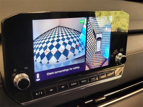 Used 2024 Mitsubishi Outlander SE Black Edition image 18