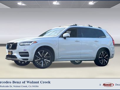 Used 2019 Volvo XC90 T8 Momentum w/ Advanced Package