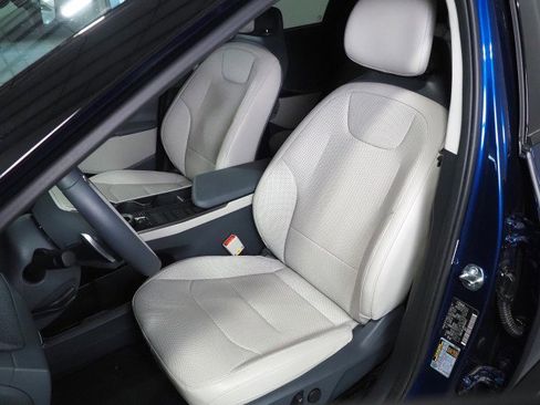 Used 2024 Kia EV6 Wind w/ Wind Technology Package image 10