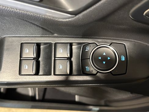 Used 2025 Ford Escape Platinum image 17