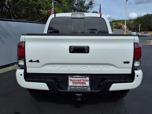 Certified 2023 Toyota Tacoma TRD Off-Road image 7