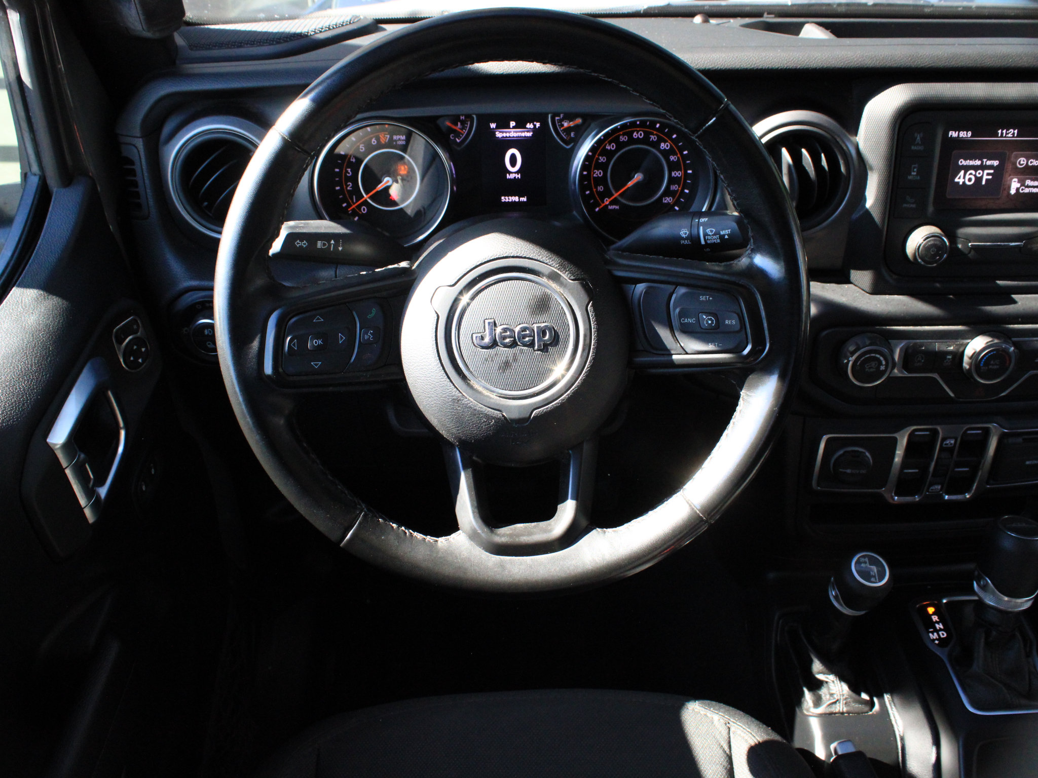 Used 2021 Jeep Gladiator Sport AWD/4WD image 13