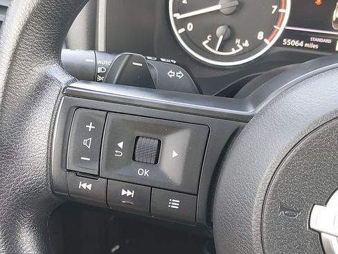 Certified 2024 Nissan Rogue SV FWD image 24