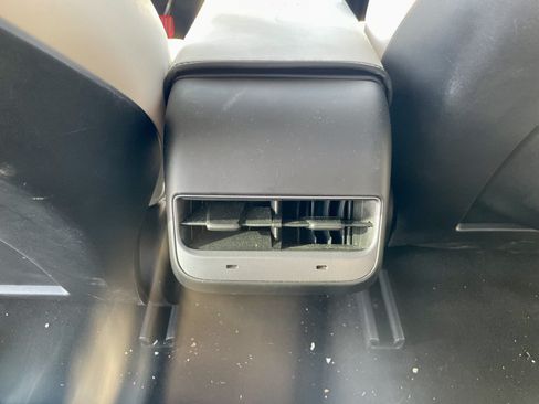 Used 2023 Tesla Model 3 Standard Range RWD image 19