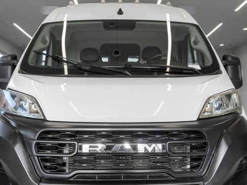 Used 2025 RAM ProMaster 2500 w/ Convenience Group FWD image 22