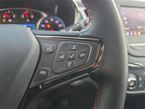 Used 2024 Chevrolet Equinox RS FWD image 21