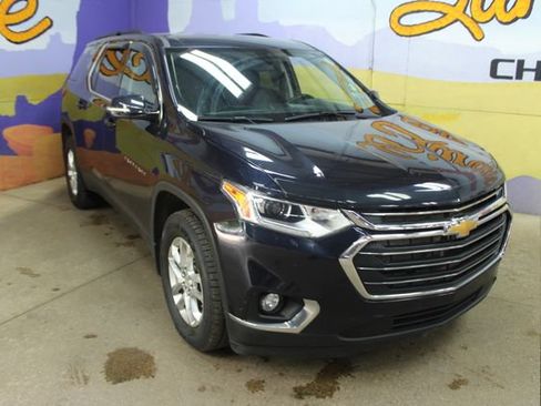 Used 2020 Chevrolet Traverse LT AWD/4WD image 2