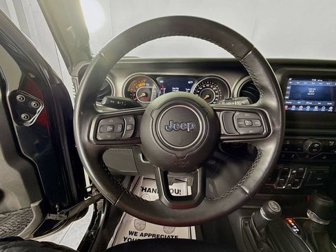 Used 2022 Jeep Wrangler Unlimited Sport AWD/4WD image 12
